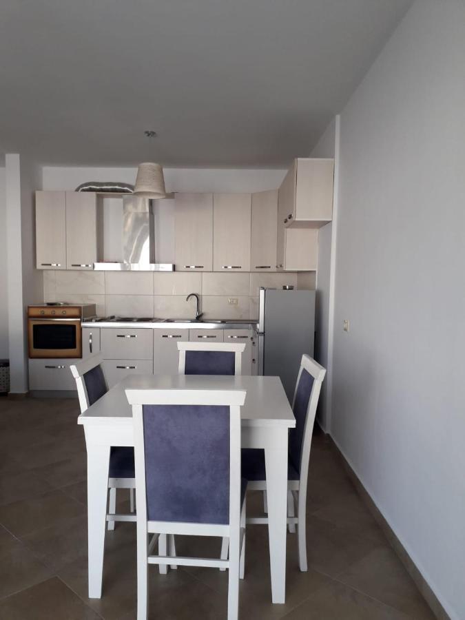 Center-Sea View Apartament,Саранда Екстер'єр фото